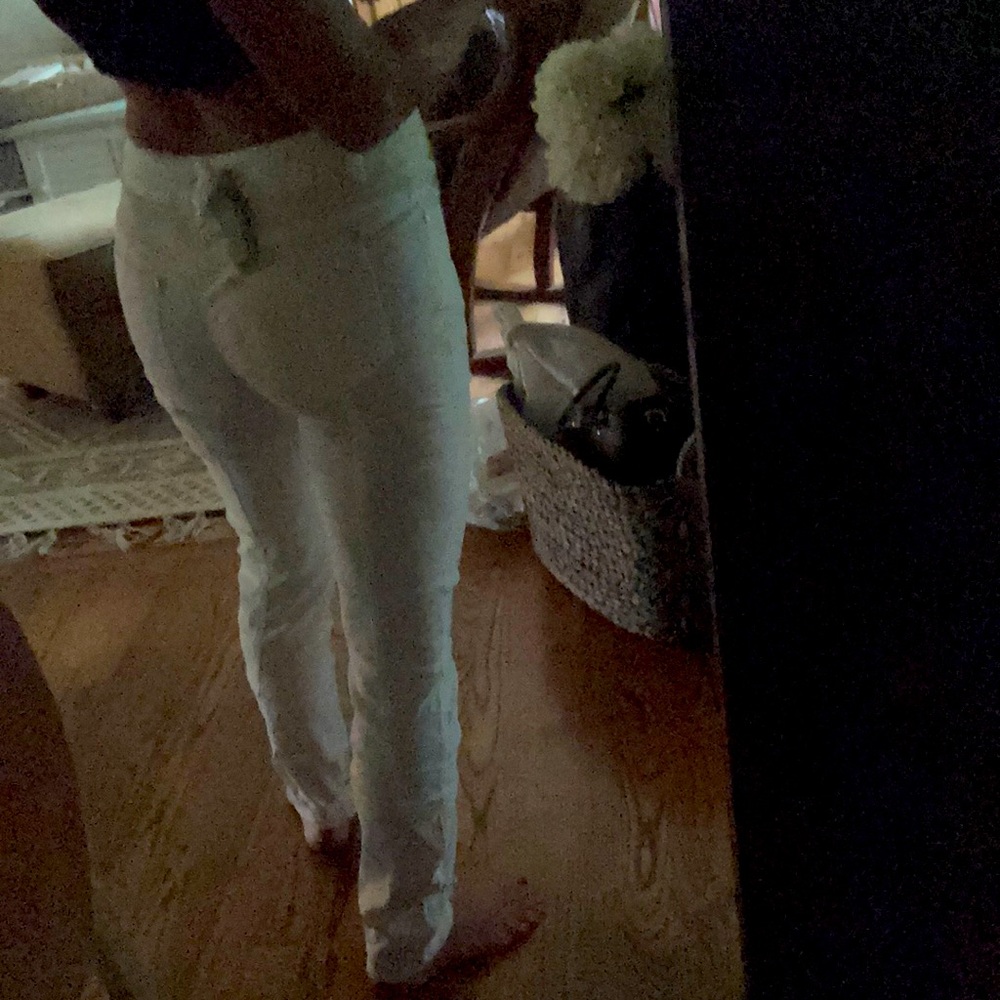 White skinny Light weight stretch dress jean